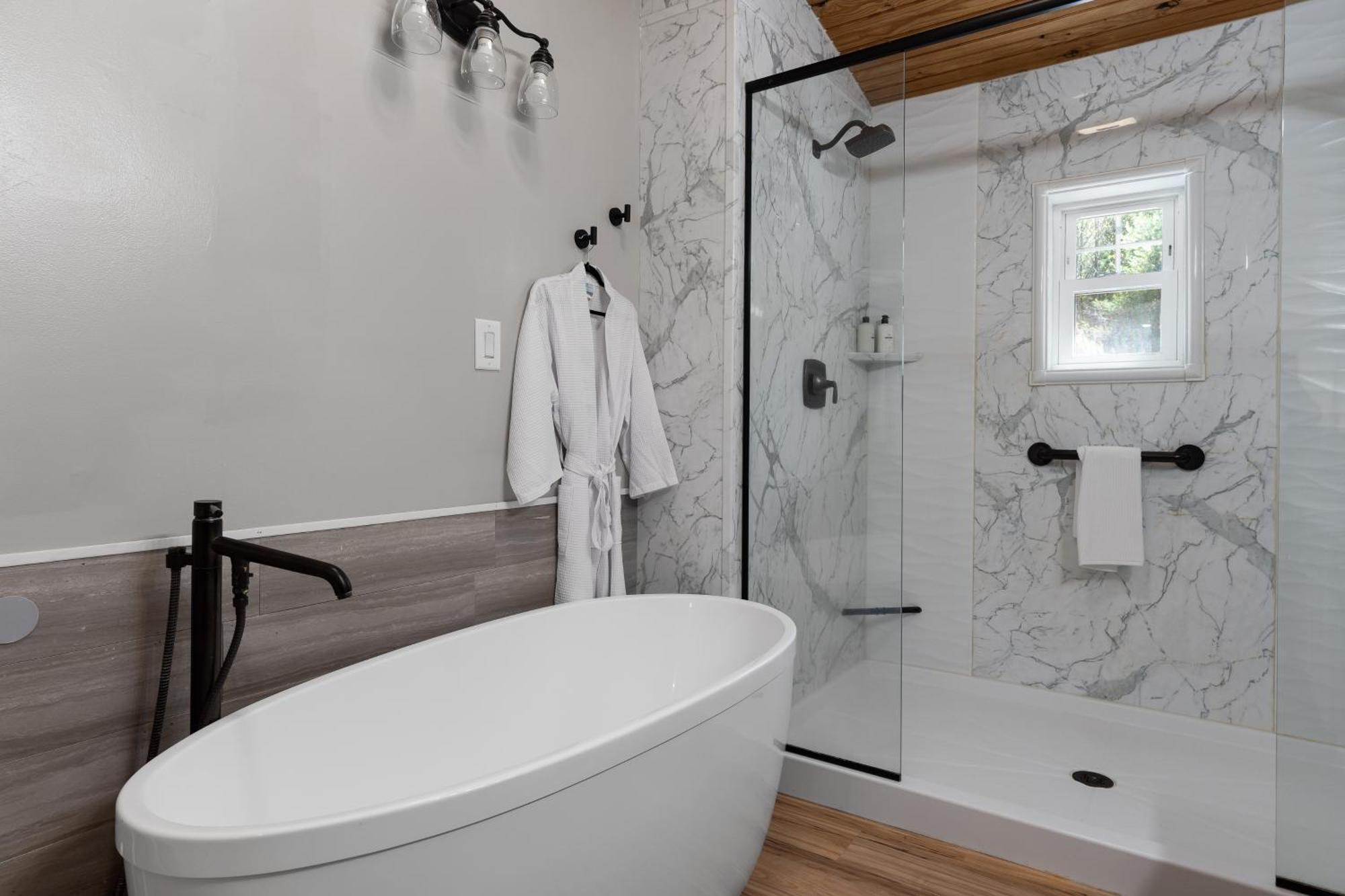 Spacious Cabin Near Hocking Hills And Caves With Hot Tub And Firepit Laurelville Kültér fotó