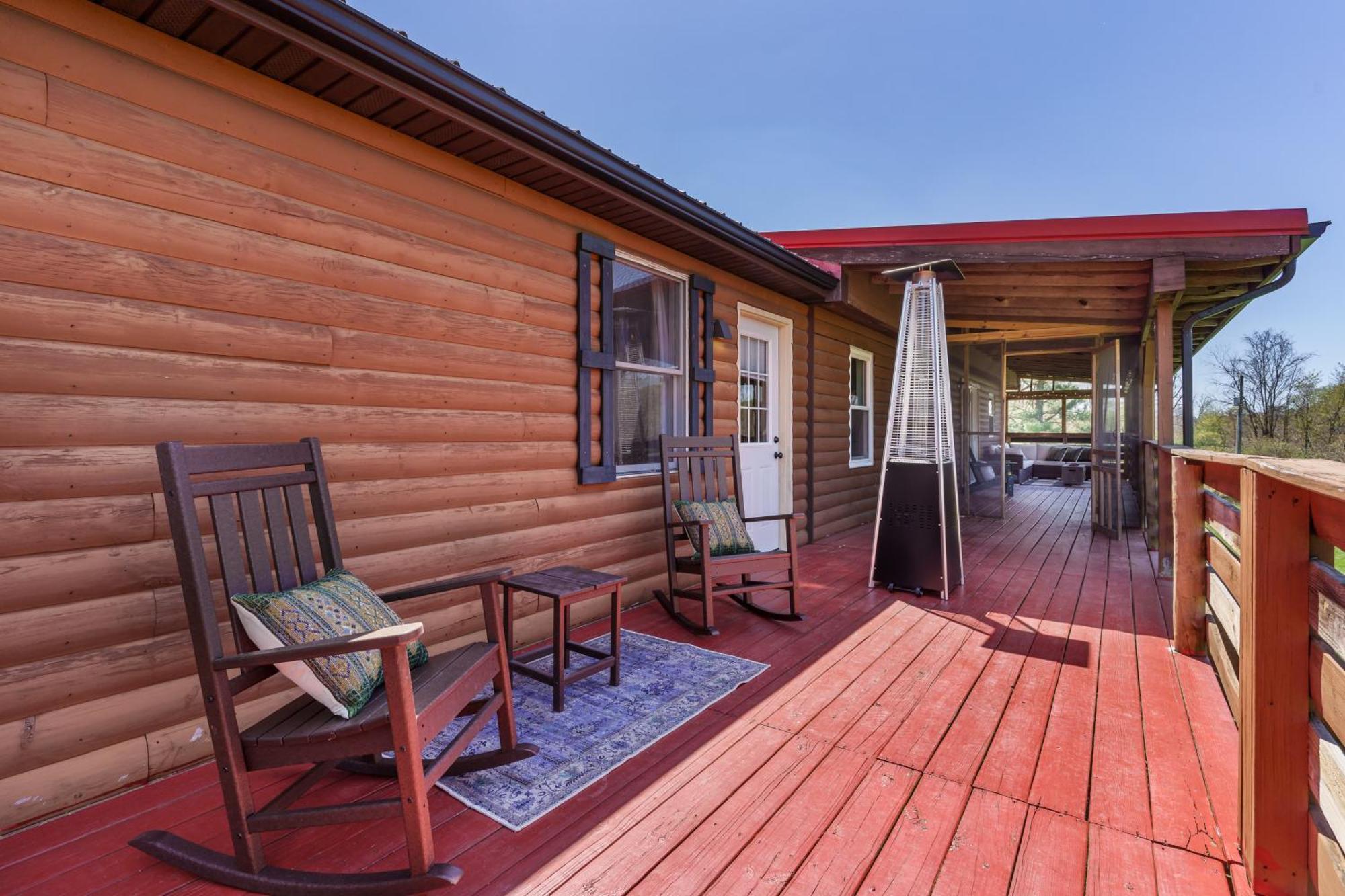 Spacious Cabin Near Hocking Hills And Caves With Hot Tub And Firepit Laurelville Kültér fotó