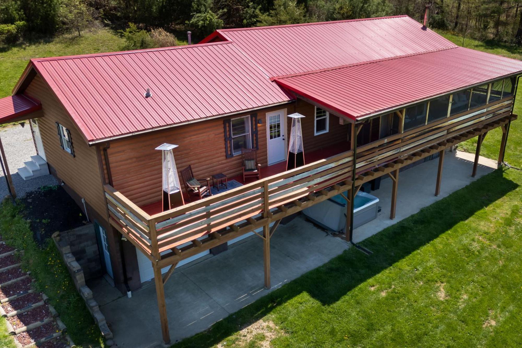 Spacious Cabin Near Hocking Hills And Caves With Hot Tub And Firepit Laurelville Kültér fotó
